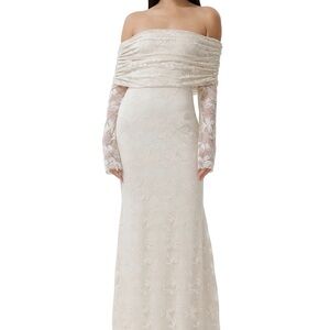 Chic Strapless Cream Lace Dress